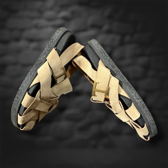 TOD’s T Timeless Tan Sandals with Black Sole - Picture 10 of 12